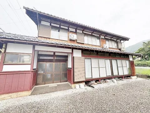 Horakuji Town 8 million yen
