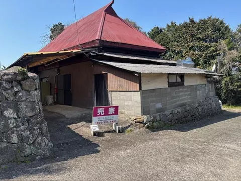 Udo-shi, Kami-amida-cho (Amida station) Single-story building, 4LDK

1.8 million yen