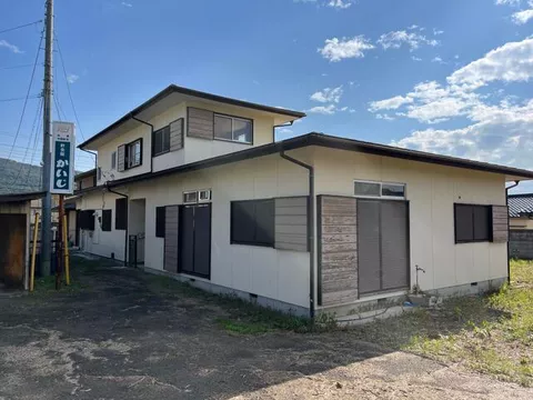 Kofu City, Yamamiya Town (Kofu Station) 2-story building 11DK