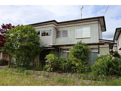 Used single-family home Honjo Mikado House