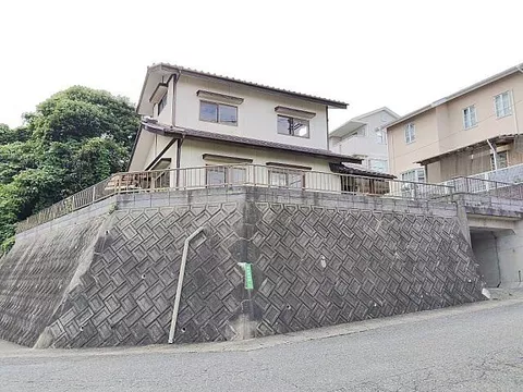 Used single-family home in Manju-cho, Chofu