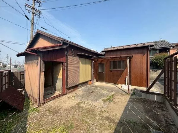 Handa City, Otsukawa Hachiman-cho 2-chome (Otsukawa Station) Single-story building 2LDK