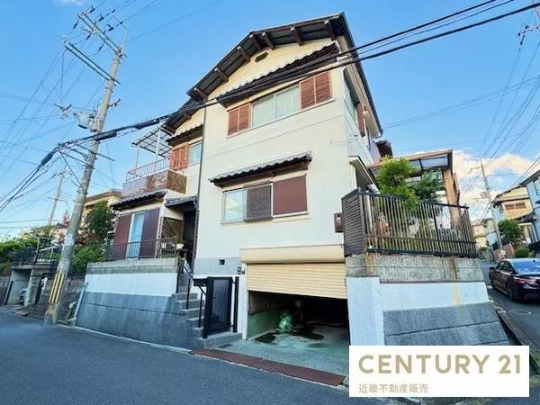 Kamimaki Town, Kitakatsuragi District, Komeyamadai 3-chome (Shitomi Station) 2-story 5DK