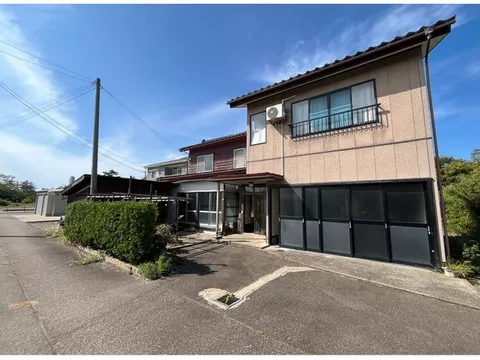 ☆ This used house with a garage and snow melting well is a delight for those near the snowy country and the sea ☆