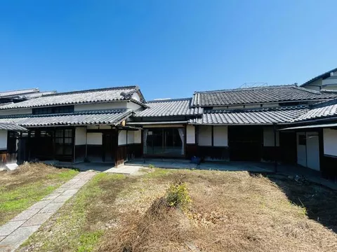 Tatsuno City, Kamiokacho Kamiyokouchi (Higashihasuzaki Station) 2-story building 8SDK