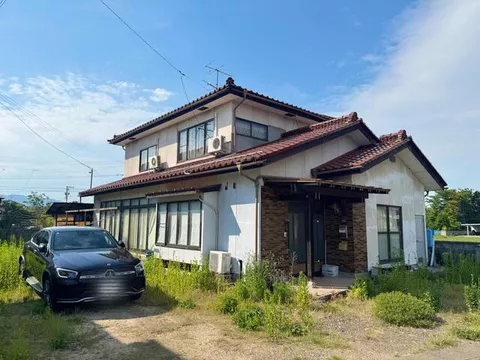 Date City, Yanagawa Town, Awano, Yaehonai (Nitta Station) 2-story 8DK