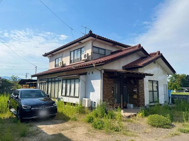 Date City, Yanagawa Town, Awano, Yaehonai (Nitta Station) 2-story 8DK