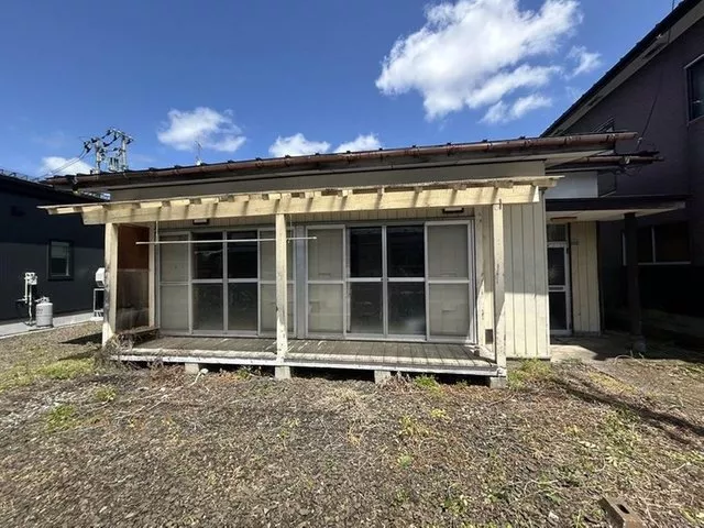 [Open House] Current sale until August 31 / Occupancy available within the year / Single-story / Parking for 2 cars available