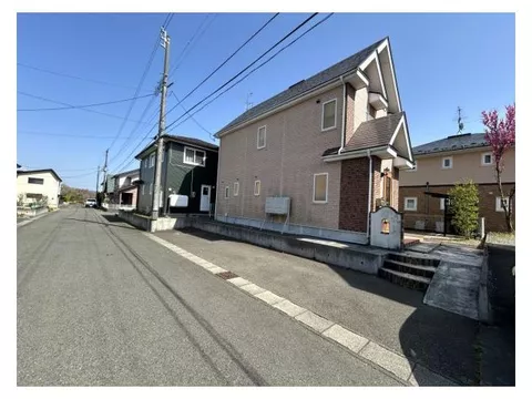 [Open House] Current sale until May 20 / Move-in available within the year / New seismic standards compliant / Parking for 2 cars available