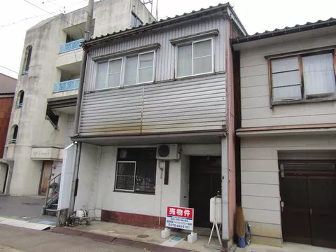 Oyabe City, Shintomi Town (Ishido Station) 2-story 6DK