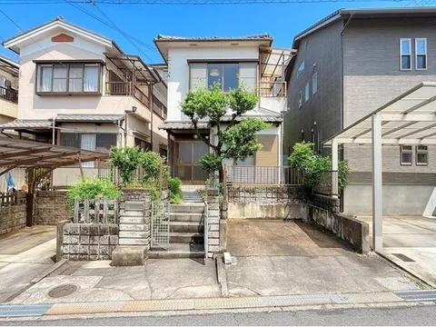 / 4LDK with parking / Available for viewing as it is vacant ♪ Please feel free to contact us. - Image 1