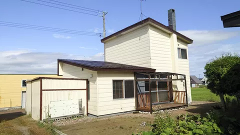 Iwamizawa City, Sakae Town 2-chome (Iwamizawa Station) 2-story 3LDK