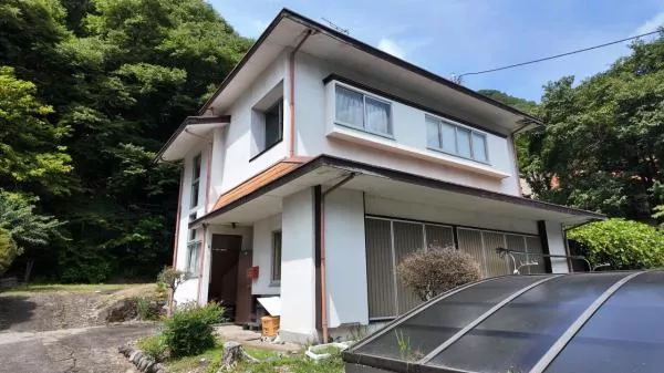 Kinugawa Onsen Taki, Nikko-shi, Tokyo (Kinugawa Koen Sta.) 2F 4K

2,480,000 yen