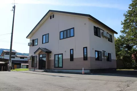 Senboku City, Tazawako Seihonai, Yotsuhodo (Tazawako Station) 2-story building 6LDK