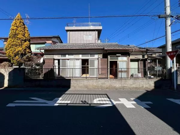 2-chome, Kusaka, Kazo-city (Kazo Sta.) Single story building, 4DK

2.4 million yen