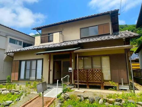 Yamaki, Ashigarakami District, 5DK, 2-story building