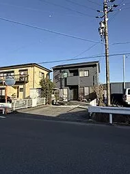 Used single-family home, JR Tōkaidō Main Line, Fujieda Station, 11 minutes by bus, get off at Taniinaba Entrance, 3 minutes on foot