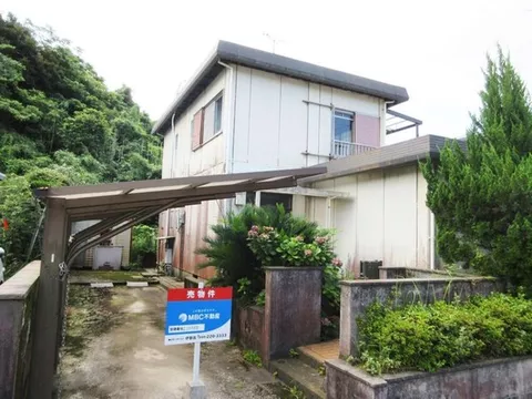 Building made by Sekisui Heim / Parking for 2 cars available