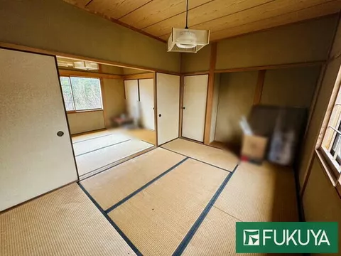Kitakomatsu, Otsu-shi, Otsu (Omi Maiko station) 2F 2LDK

2F 2LDK 4.8 million yen