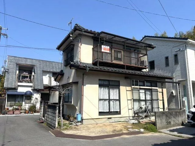 Matsuyama City, Koyama 4-chome (Nishi-Koyama Station) 2-story 4DK