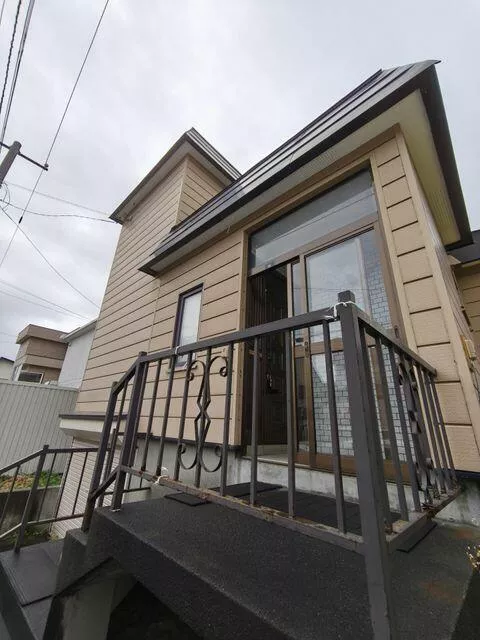 Ishikari City Hanakawa Minami 1-jo 4-chome (Asabu Station) 2 stories above ground, 1 basement 5LDK