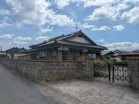 Used single-family home in Yonago City, Oshinozucho, Used, 5DK