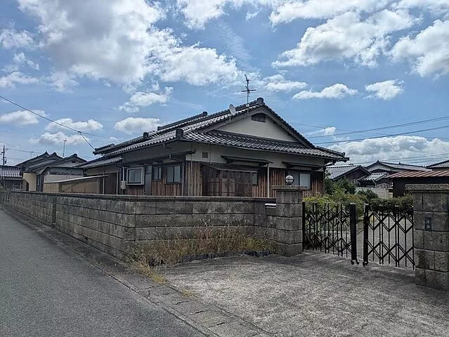 Used single-family home in Yonago City, Oshinozucho, Used, 5DK