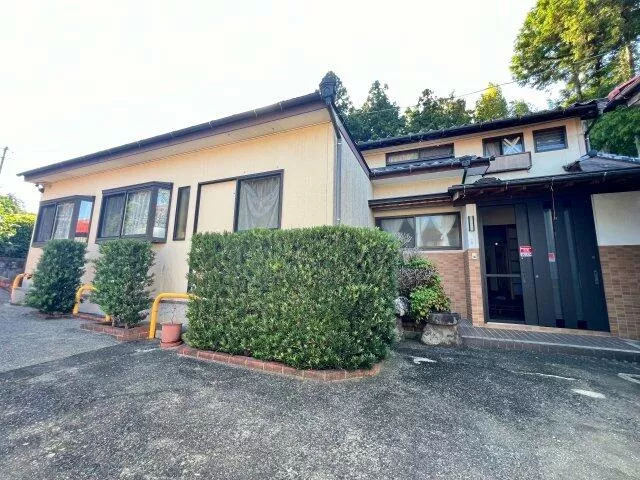 Matsuura City, Shisa Town, Kayaki Men (Matsuura Station), single-story building, 6LDK