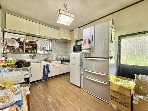 Spacious 6DK layout, suitable for large families or as a two-family home♪ - Image 3