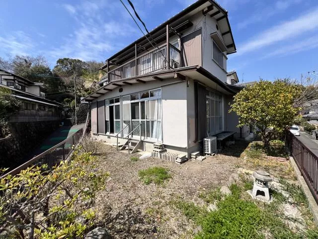 Beppu City, Kamegawa Shino Yumachi (Beppu University Station) 2-story 5DK