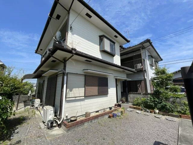 Shikokuchuo City, Doi Town Tsune (Akaboshi Station) 2-story 4DK