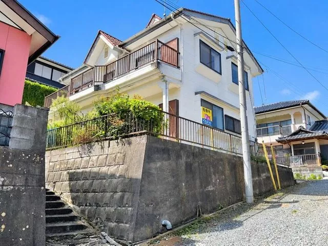5 minutes by car to Isohara Station! 6SLDK + outdoor storage included♪ - A home with versatile uses -