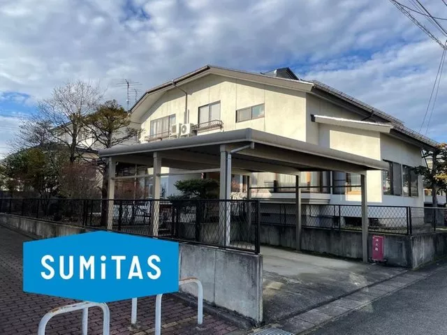 Oumi, Yamanobe Town ◇ Used house 4LDK + S ◇ With carport