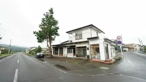 Shibata District, Kawasaki Town, Oaza Maekawa, Ura Shiri (Aiko Station), two-story building, 5DK
