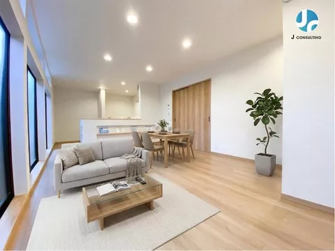 Renovated property with garage for 2 cars, 5 minutes to hot springs / Limited to contract signers, home commemorative movie production