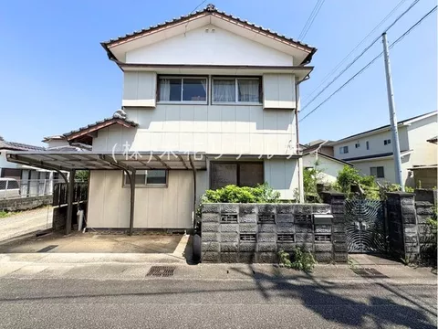 Immediately near Miyakou City and Trial Koukuten. It is outside the flood risk area on the tsunami hazard map.