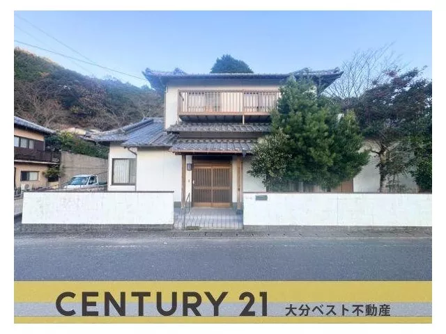 Living can be completed on the first floor. A spacious used house with a layout that considers the future.