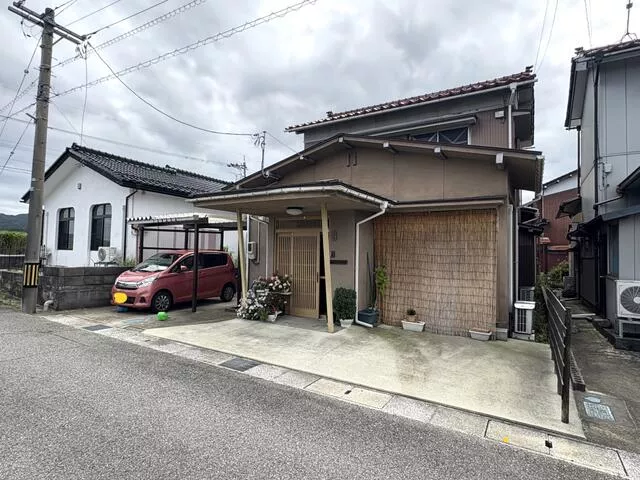 Nanao City, Honfuchu Town (Nanao Station), 2-story, 5DK