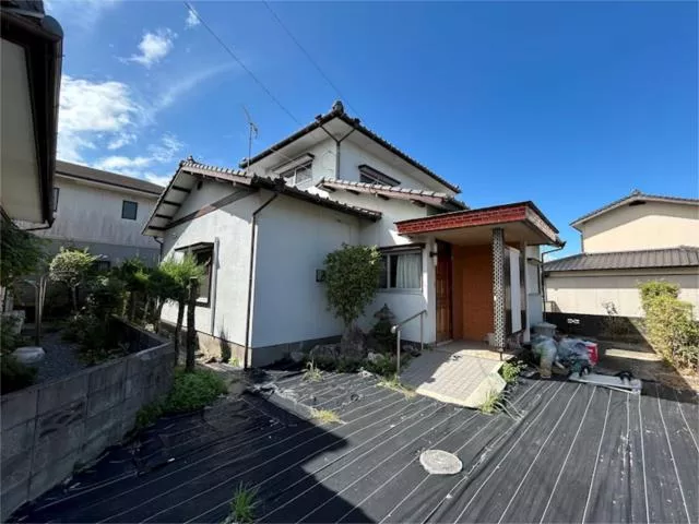Saga City, Kubota Town, Oaza Tokuman 2-story building 5DK