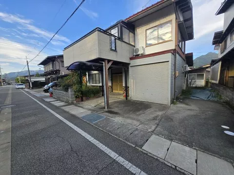 Hida City, Furukawa Town Sakae 1-chome (Hida Furukawa Station) 2-story 6DK