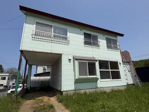Otaru City, Katsuoka-cho (Zenibako Station) 2-story building 4LDK