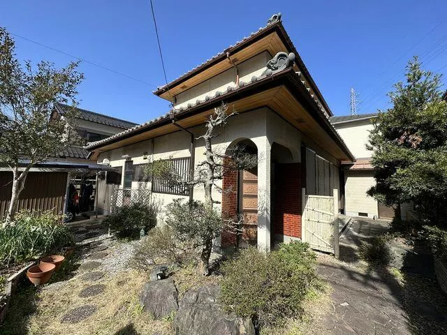 Maizuru City, Hattanda Minamimachi (Higashi-Maizuru Station) 2-story building 5DK