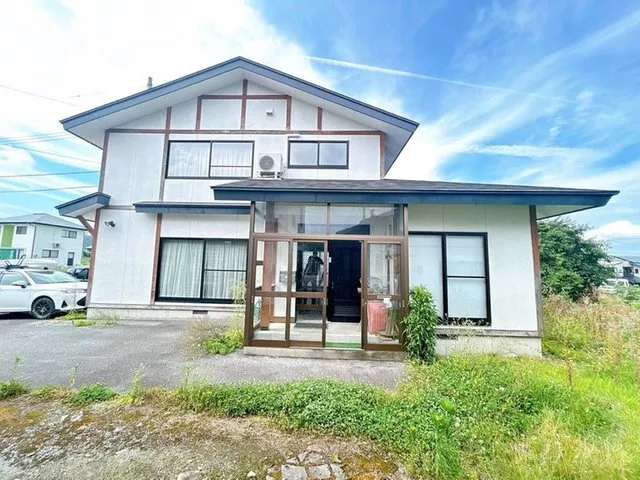Open house event, limited-time current sale until August 30, 1998 built 4DK layout