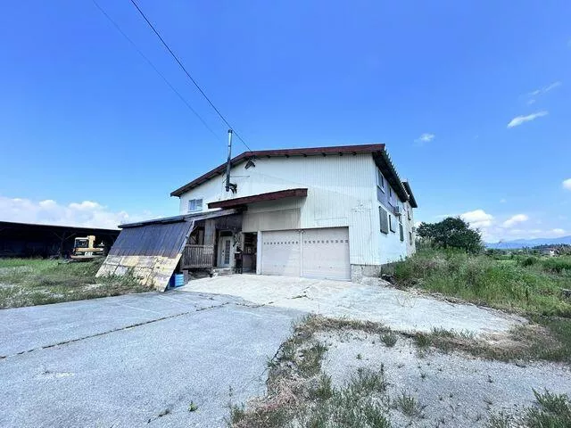 Obanazawa City, Shinmachi 4-chome (Oishida Station) 2-story 9LDK