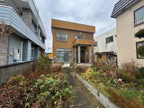 Takikawa City, Honmachi 3-chome (Takikawa Station), 2-story building, 4LDK