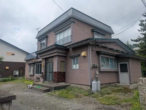 Minami Tsugaru District, Owani Town, Oaza Moriyama, Kamifukuda (Sabaishi Station) 2-story building 7DK