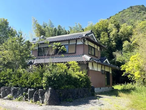 2F 8SDK, 2F, Kotari, Kasuga-cho, Tamba-shi, Tamba (Ichijima Sta.)

2,000,000 yen