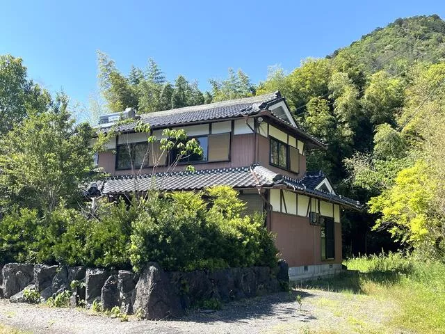 2F 8SDK, 2F, Kotari, Kasuga-cho, Tamba-shi, Tamba (Ichijima Sta.)

2,000,000 yen