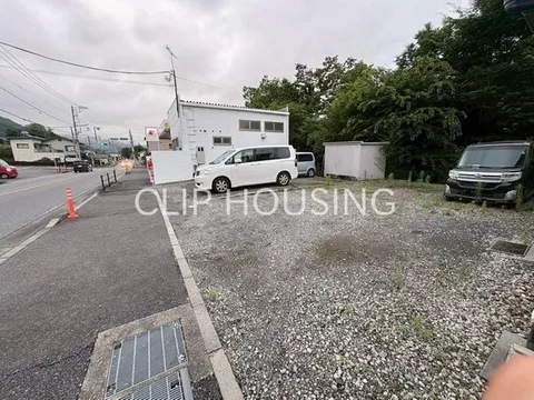【Land over 131 tsubo】 3 minutes by car from Sagamiko IC! A great location to fully enjoy nature! - Image 2