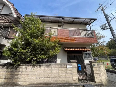 / 8 minutes on foot from Heijo Station / also within walking distance to Yamato Nishi Daiji Station! Convenient location for living